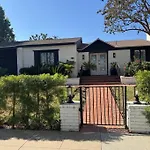 The Beverly Hills Guest Suite